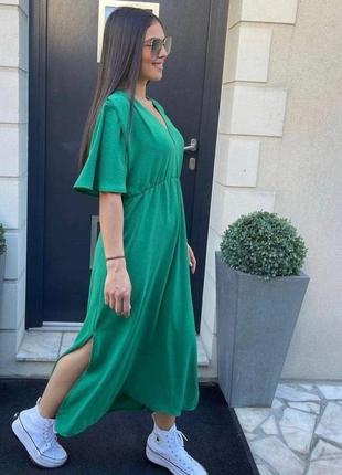 Женское стильное платье тренд базовое длинное с разрезом легкое закрытый верх короткий рукав синий зеленый