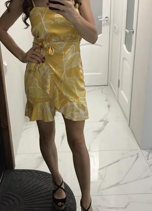Красивое платье на запах ,яркое желтое платье1 фото