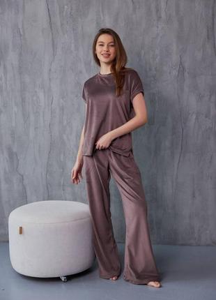 Стильна жіноча домашня м'яка піжама комплект для сну велюровий костюмчик трійка штани шорти футболка