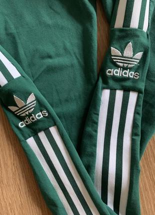 Жіночі adidas