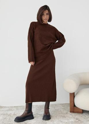 Женская юбка миди в широкий рубчик - коричневый цвет, l (есть размеры)3 фото