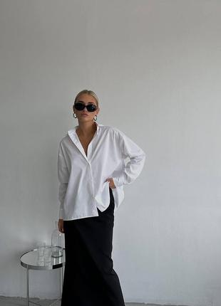 Женская базовая oversize рубашка из коттона