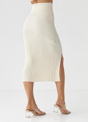 Трикотажная юбка миди с разрезами - кремовый цвет, l (есть размеры)2 фото