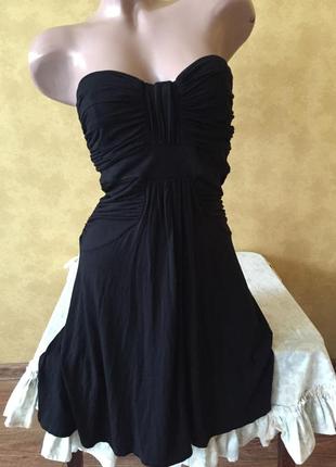 Гарний сарафан сукню з відкритими плечима без бретелей