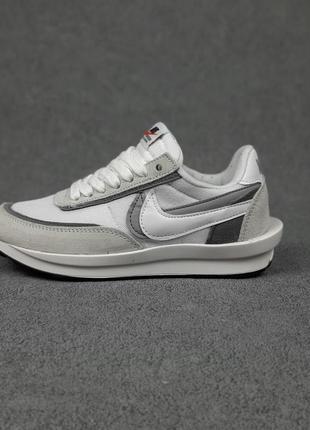 Кроссовки женские nike sacai4 фото