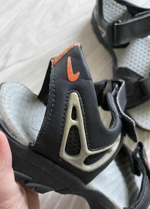 Сандалі босоніжки nike