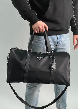 Сумка prada re-nylon and brushed leather duffel bag, прада, нейлон, текстиль, дорожная сумка, спортивная сумка из натуральной кожи2 фото
