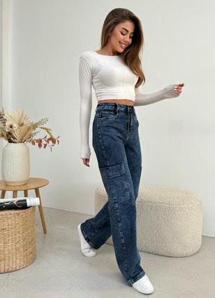 Актуальные широкие джинсы карго широкие карго прямые женские джинсы трубы джинсы-трубы джинсы-карго синие женские джинсы с накладными карманами6 фото