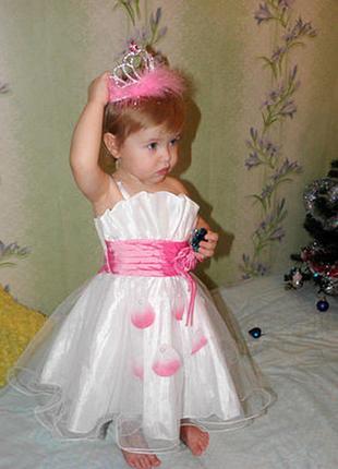 Красивое платице с бусинками от 1 до 3 лет