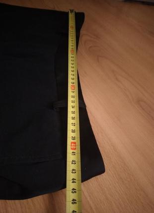 Укороченные зауженные брюки с лампасами8 фото