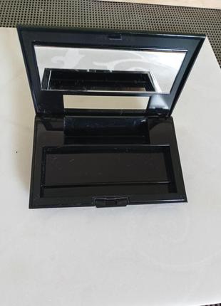 Футляр для тіней та рум'ян артдеко футляр для тінейartdeco beauty box quadrat2 фото