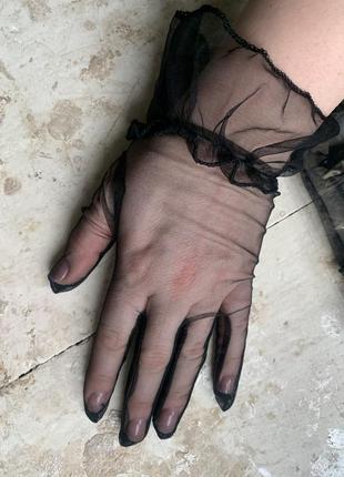 Черные короткие тюлевые перчатки перчатки прозрачные для фотосессии5 фото