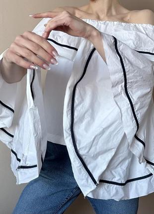 Шикарная актуальная белая блуза со спущенными плечами6 фото
