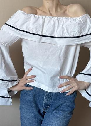 Шикарная актуальная белая блуза со спущенными плечами4 фото