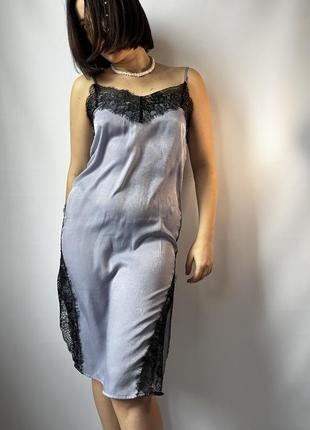 Сукня в білизняному стилі від h&m