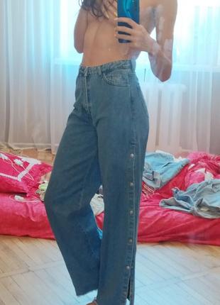 Актуальные нереальные джинсы с высокой завышенной талией3 фото