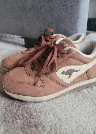 Кросівки  kangaroos