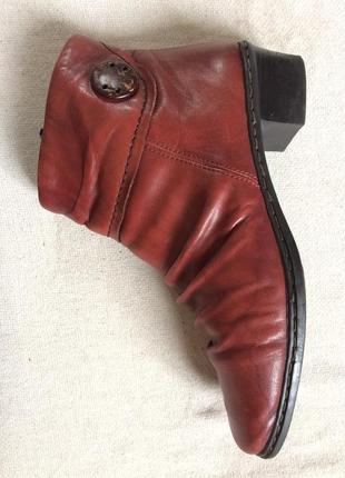 Шкіряні червоні демісезонні черевики на 41 розмір