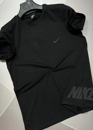 Футболка мужская nike