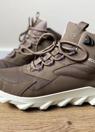 Ботинки ecco gore-tex 40 размер