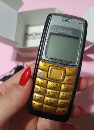 Мобільний телефон nokia 111oi