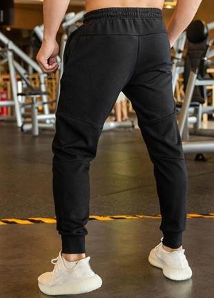 Стильные мужские весенние брюки базовые спортивные3 фото
