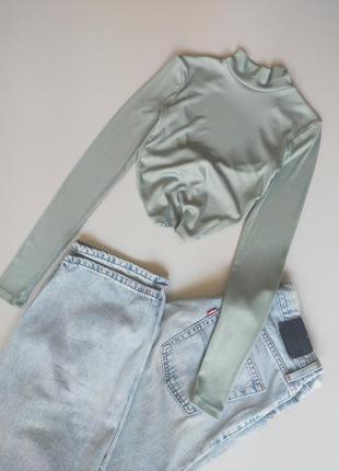 Водолазка гольф топ з відкритою спиною