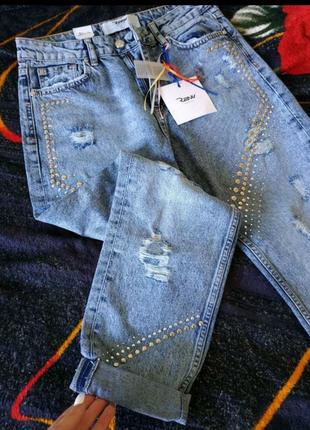 Брендовые крутые джинсы, размер м/л, люкс качество.