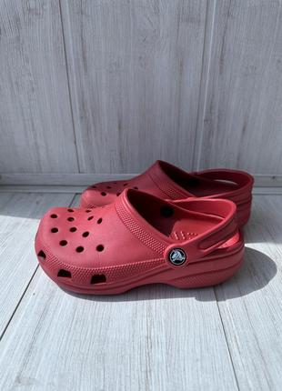 Босоніжки crocs.33/34