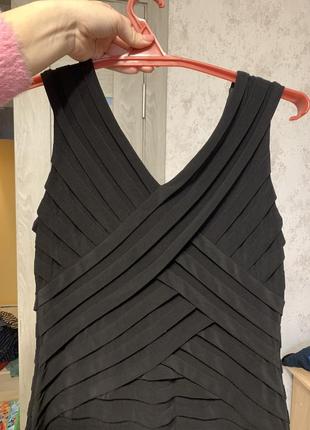 Черное плиссированное коктейльное платье-футляр для женщин