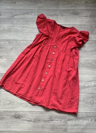 Розово-красное свободное платье ярусное с оборками1 фото
