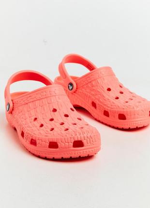 Крокс класік клог гуава crocs classic clog crocskin guava5 фото