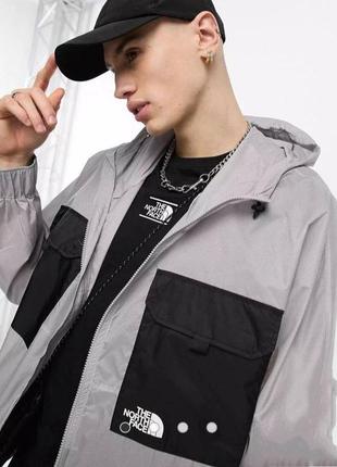 Ветровка the north face 1985 p