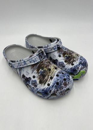 Крокс класік клог сірий-камуфляж crocs classic realtree clog atmosphere