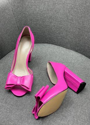 Кожаные туфли с бантиком на удобном каблуке фуксия малиновые розовые2 фото