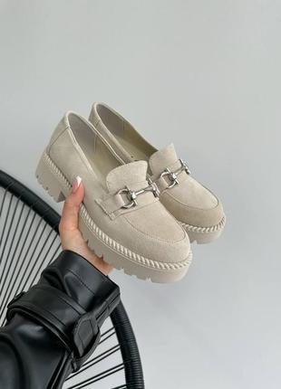 Девочки, это любовь 😍
красивые, легкие и невероятно удобные на ножке.