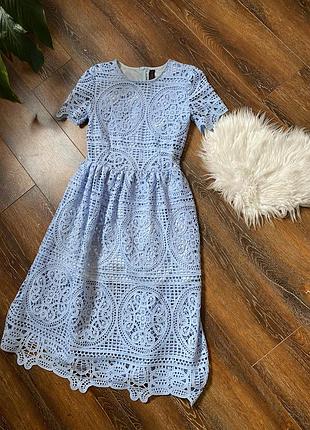 Святкова сукня плаття на випускний