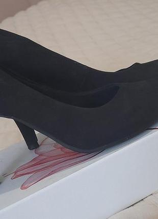 Классические черные туфли4 фото