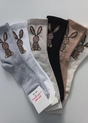 Жіночі шкарпетки з зайчиками