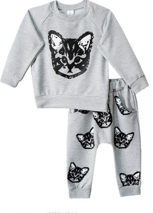 Костюмы трехнить