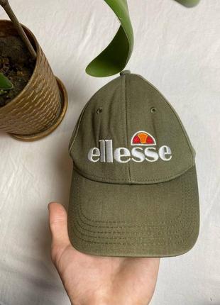 Кєпка ellesse