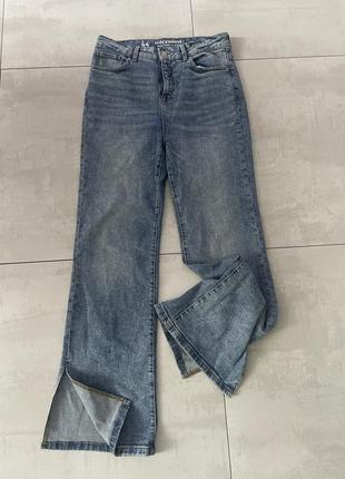 Джинси жіночі