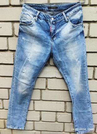 Джинсы женские премиум бренд фирмы dsquared 2, страна производитель италия.