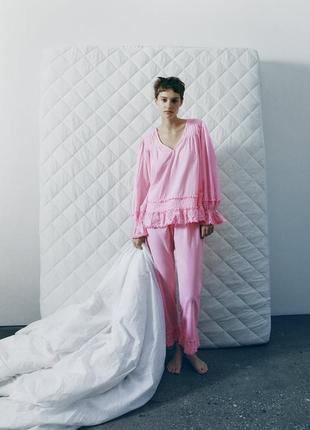 Бавовняна блуза з вишивкою