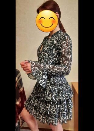 Плаття жіноче з рюшами.3 фото