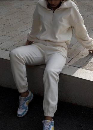 Качественный и стильный прогулочный спортивный костюм двусторонний флис полар9 фото