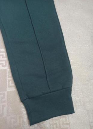 Спортивные штаны утепленные микрофлисом бренд reserved.3 фото