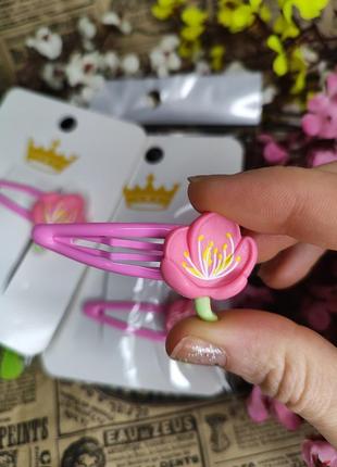 Весенние заколки клик-клак с цветочками набор из 2 шт для маленькой принцессы праздничные милые6 фото