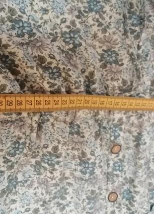 Платье выполнено в украинском 3