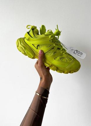 Balenciaga track neon